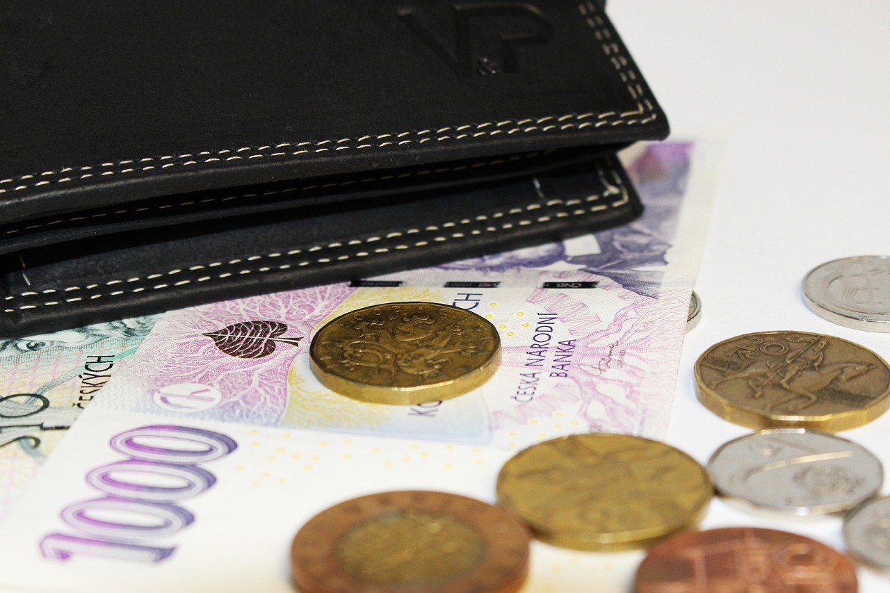 Grafico che illustra gli importi e i requisiti per accedere alla pensione minima in Italia.